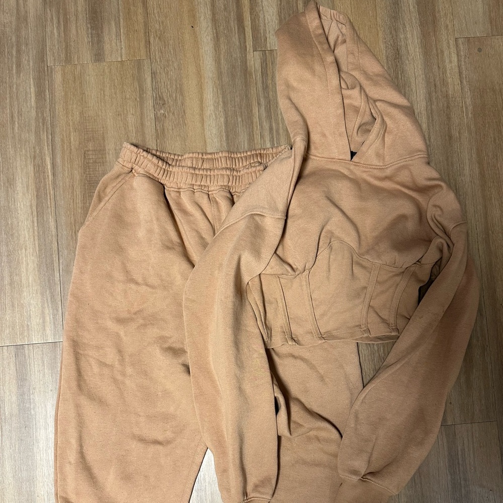missguided sweatsuit